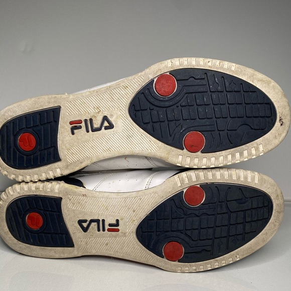 Vintage Fila red, blue and white sneakers - Picture 5 of 6